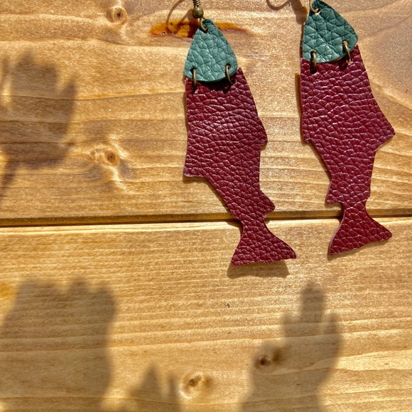 Handmade Alaskan Leather Earrings - Picture 2 of 4